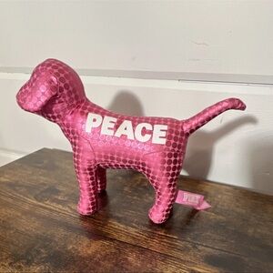 PINK Victoria's Secret Dog 2009